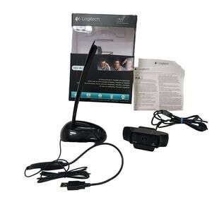 Logitech C920 HD Pro Webcam Black & Insignia USB Microphone Set Open Box Great!